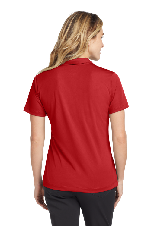 637165_UNIVERSITY RED_MODEL_BACK